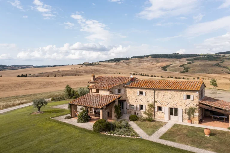 Villa privata con piscina panoramica immersa nelle colline della Val d'Orcia vicino Pienza